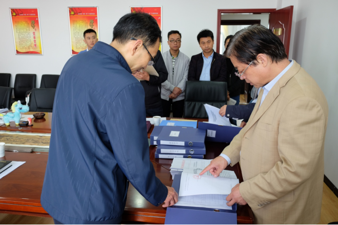 1504954858122528.png 省委组织部督查调研我局文投公司和歌舞艺术研究中心党建工作920.png