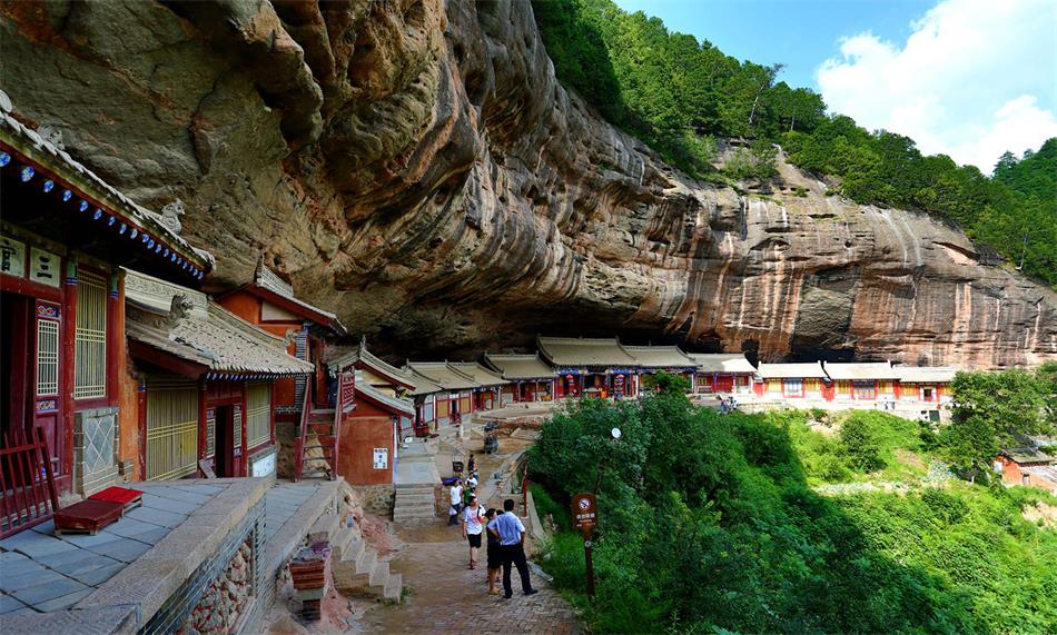 仙人崖石窟.jpg 仙人崖石窟.jpg