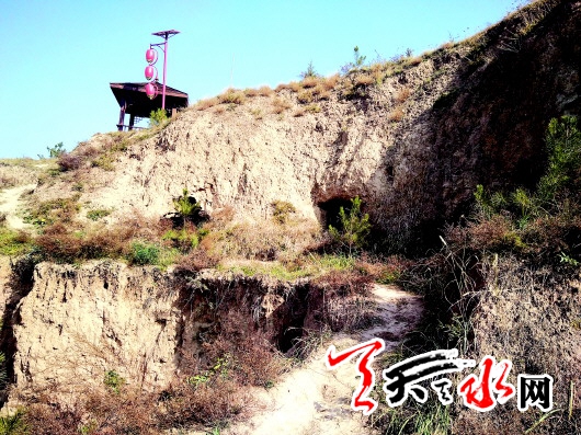 1512630300630716.jpg 2.jpg