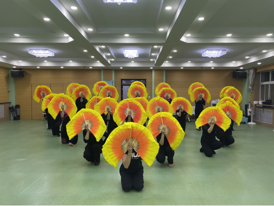 建党100周年文艺晚会排练(3)(1)235.png 建党100周年文艺晚会排练(3)(1)235.png