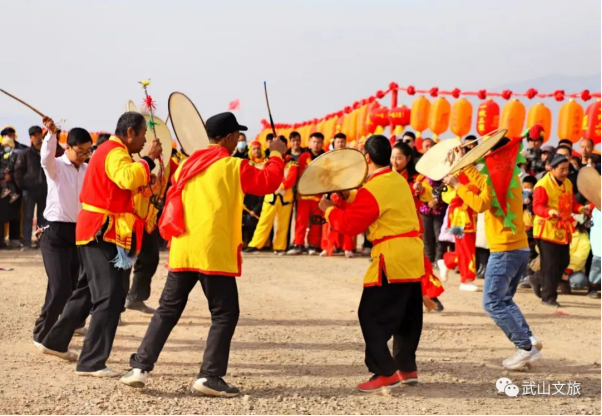 武山县举办三堡九湾民俗展演活动252.png 武山县举办三堡九湾民俗展演活动252.png