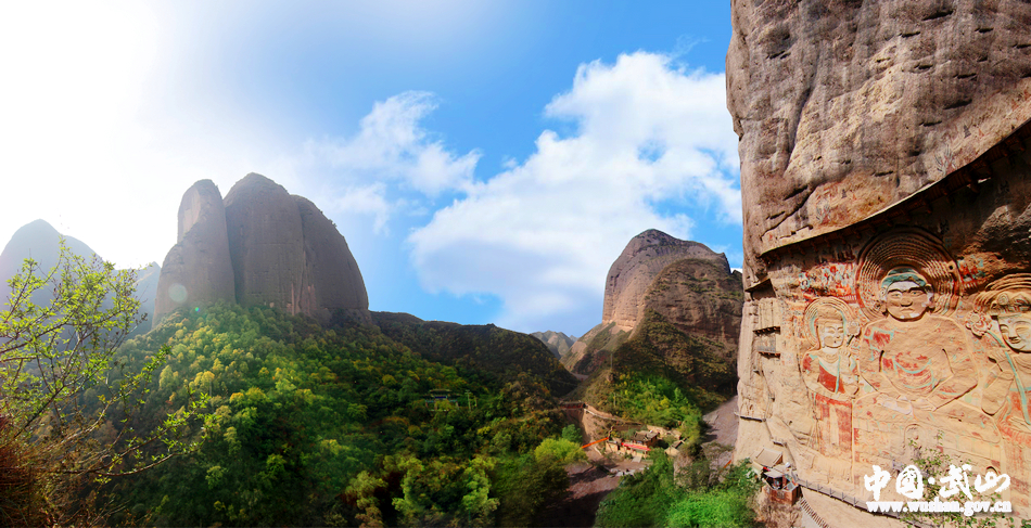 1535598421590353.jpg IMG448a5b4f79df48550384750.jpg