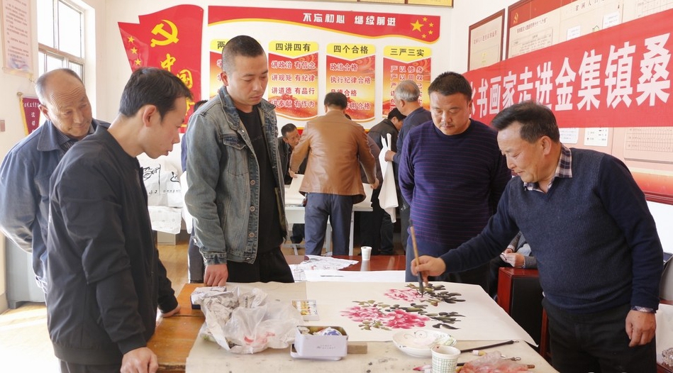 1541125645112476.jpg IMG448a5b4f79df49112217920.jpg