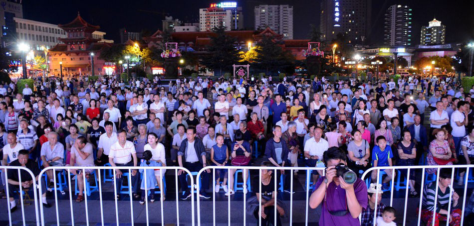 1531711184749355.jpg 180715014629ff2b08d38904c1.jpg