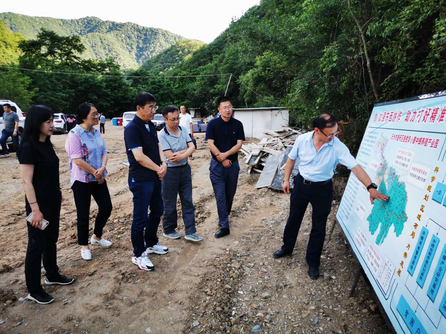 微信图片_20200705103615.jpg 微信图片_20200705103615.jpg