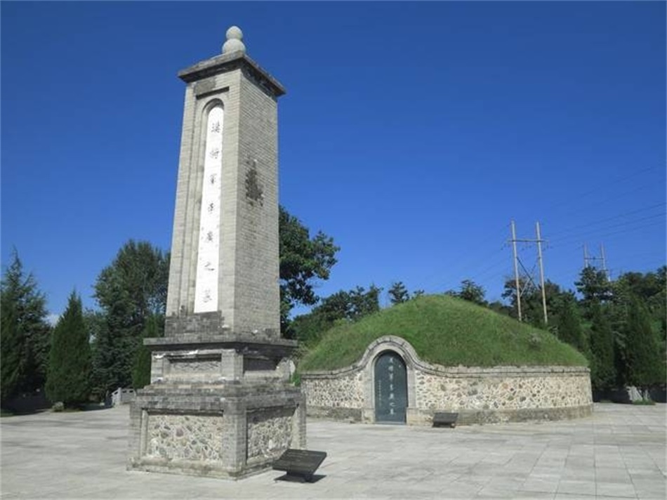 李广墓3.jpg 李广墓3.jpg