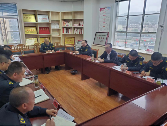 市文化市场综合行政执法队召开三抓三促研讨会168.png 市文化市场综合行政执法队召开三抓三促研讨会168.png