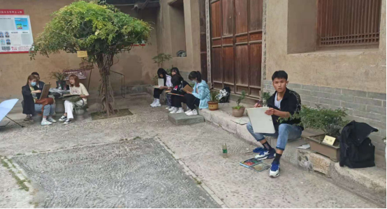 天水民俗博物馆组织天水师范学院学生开展美术研学活动6.png