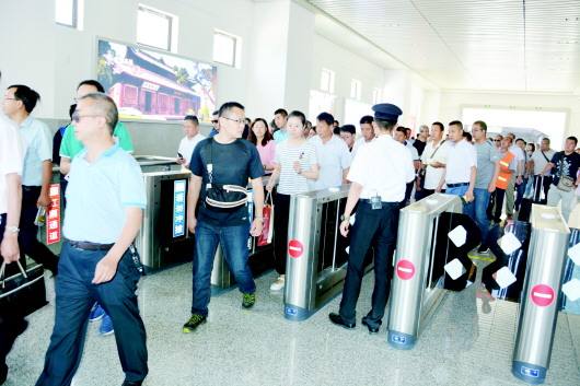 1570500068826210.jpg 12.jpg