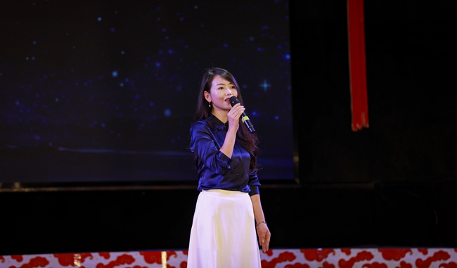 《水调歌头·中秋》 朗诵:胡晓宜.jpg 《水调歌头·中秋》 朗诵:胡晓宜.jpg