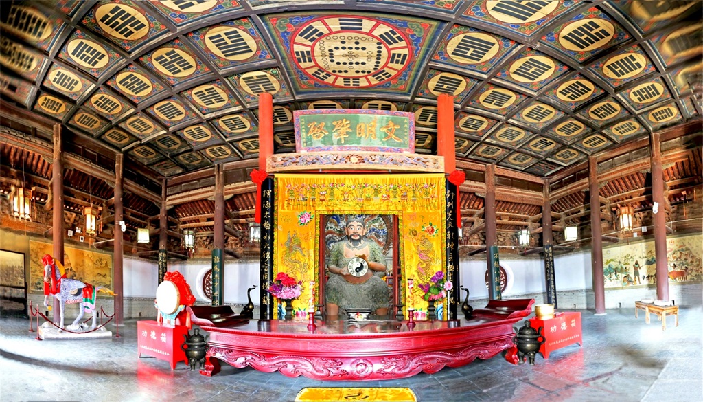 3伏羲庙先天殿圣像.jpg 3伏羲庙先天殿圣像.jpg