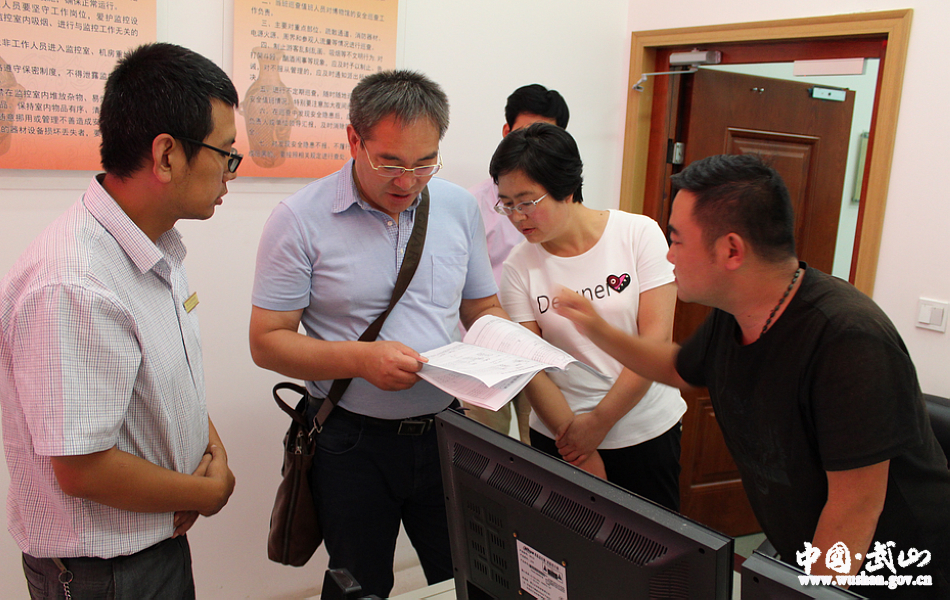 1534405219127408.jpg IMG448a5b4f79df48440414644.jpg