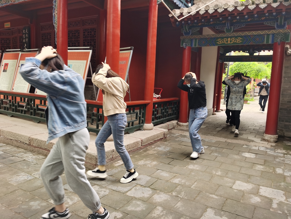 文化馆 (1).jpg 文化馆 (1).jpg