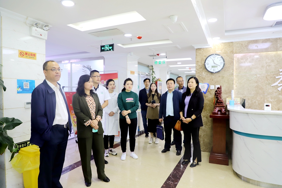 调研口腔医院.JPG