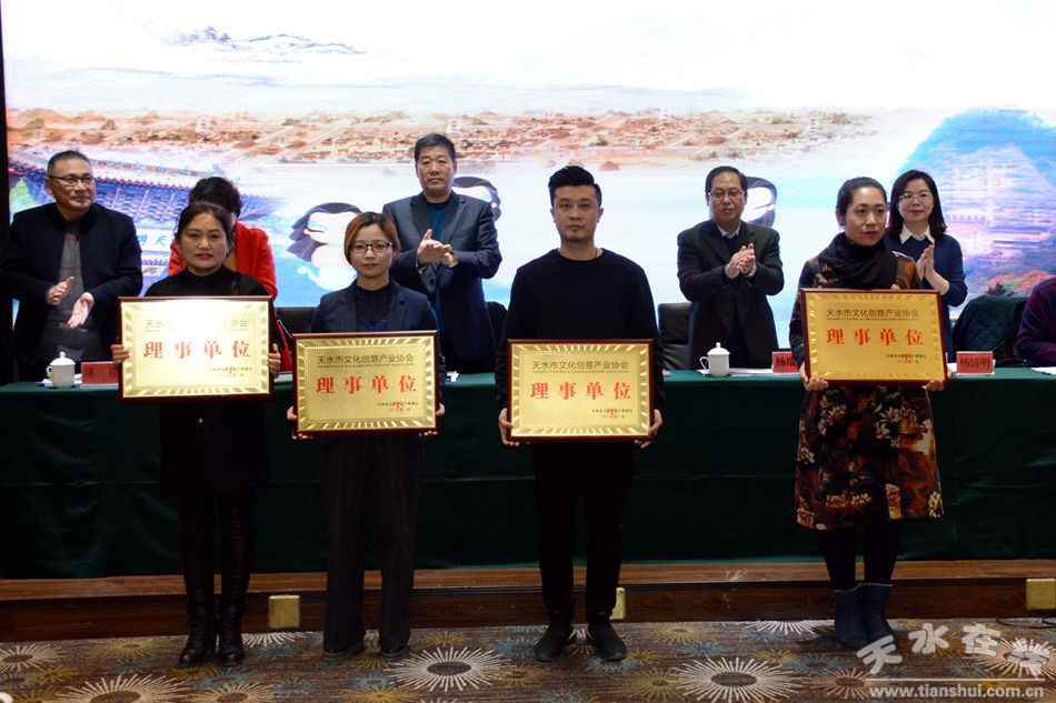 1516696772697286.jpg 11.jpg