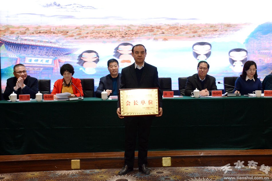 1516696719140993.jpg 3.jpg