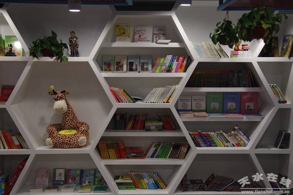 1513736983115449.jpg 4.jpg