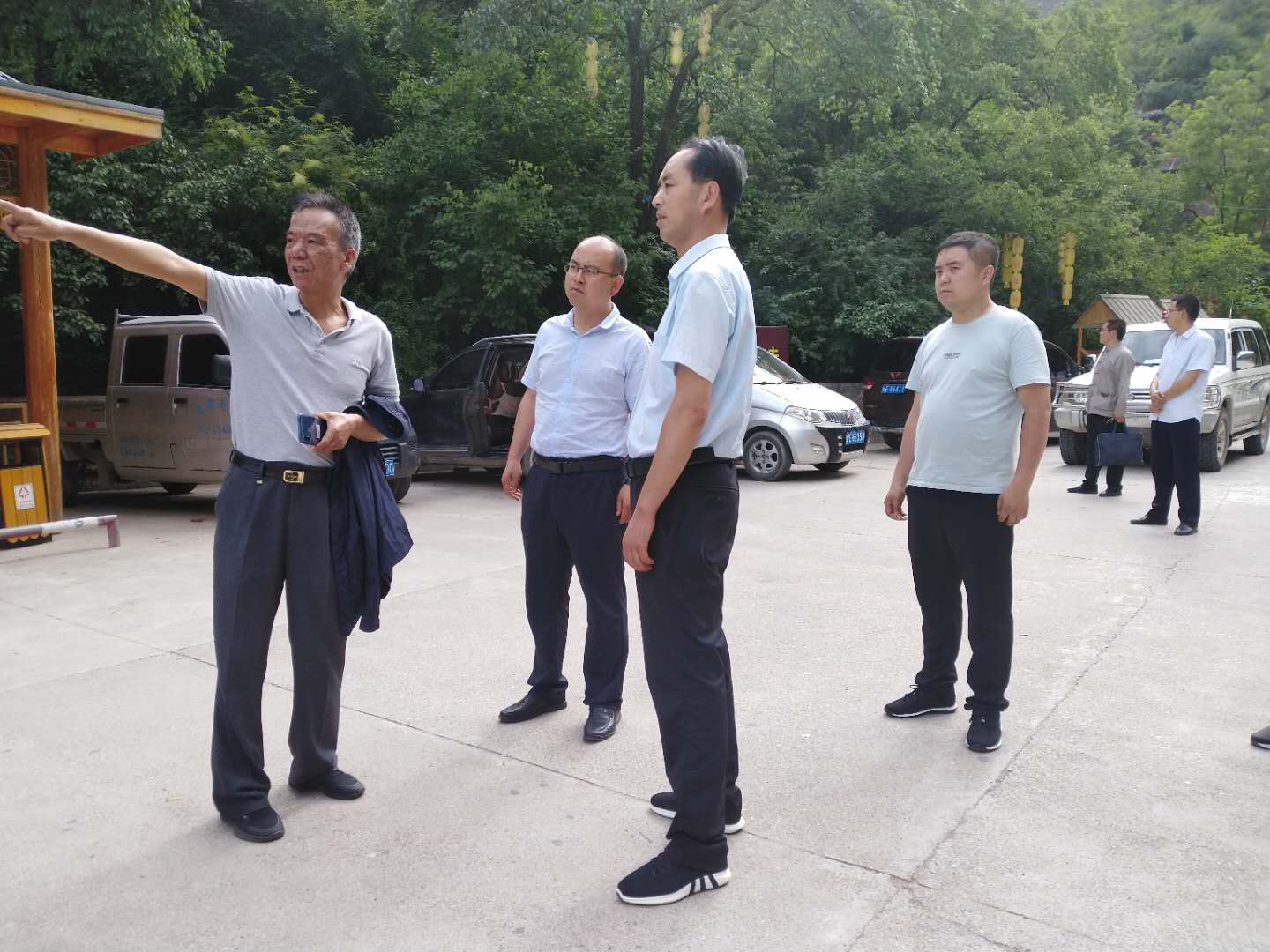 1560941446365382.jpg 2.jpg