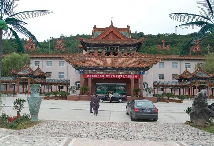 1551836642371708.jpg 1.webp.jpg