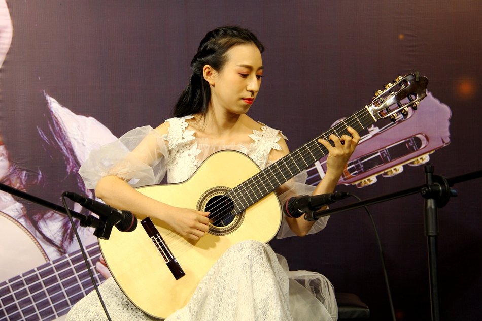 1545550728448950.jpg 3.jpg