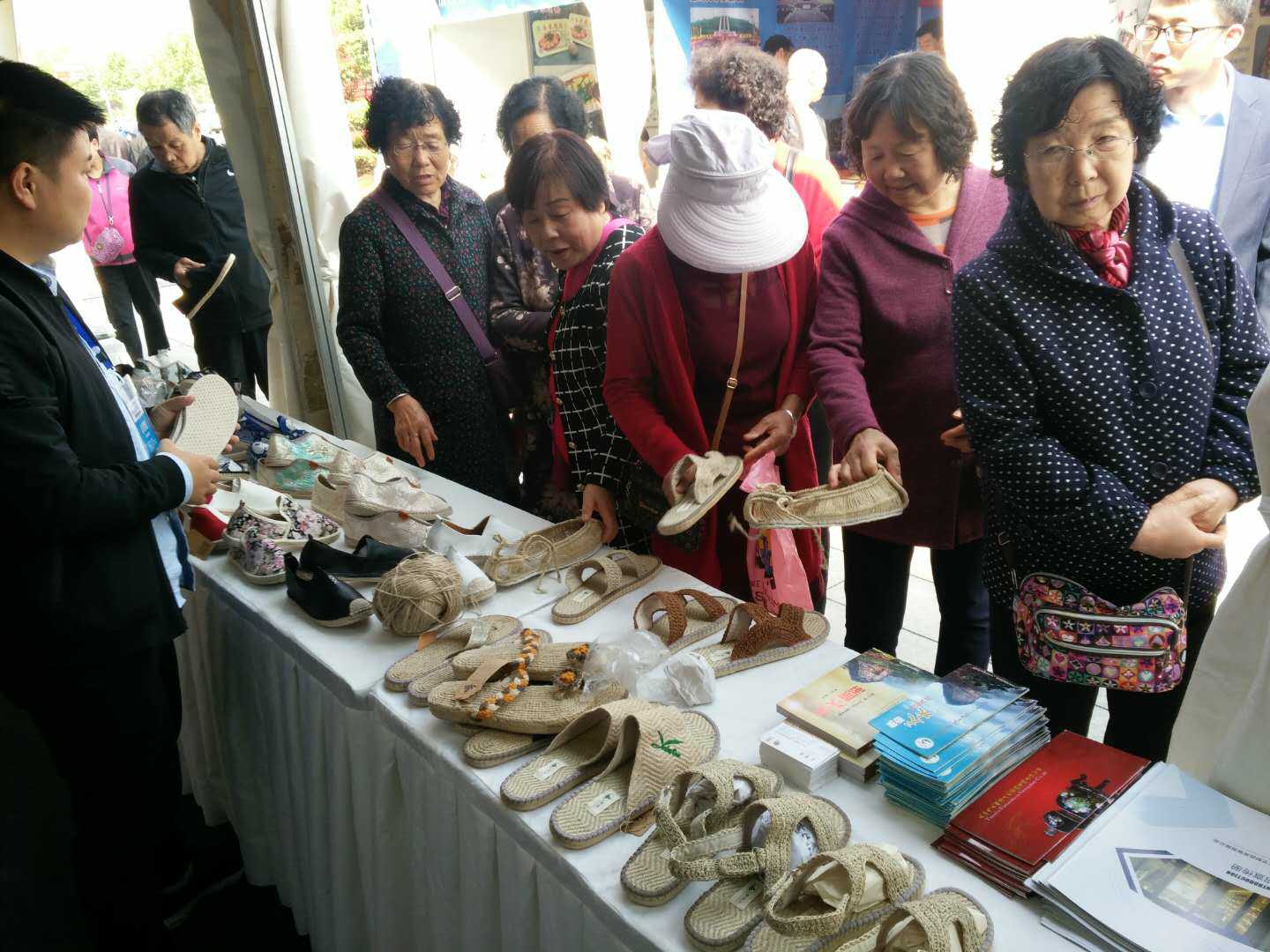 1556523649140511.jpg 微信图片_20190429153131-副本.jpg