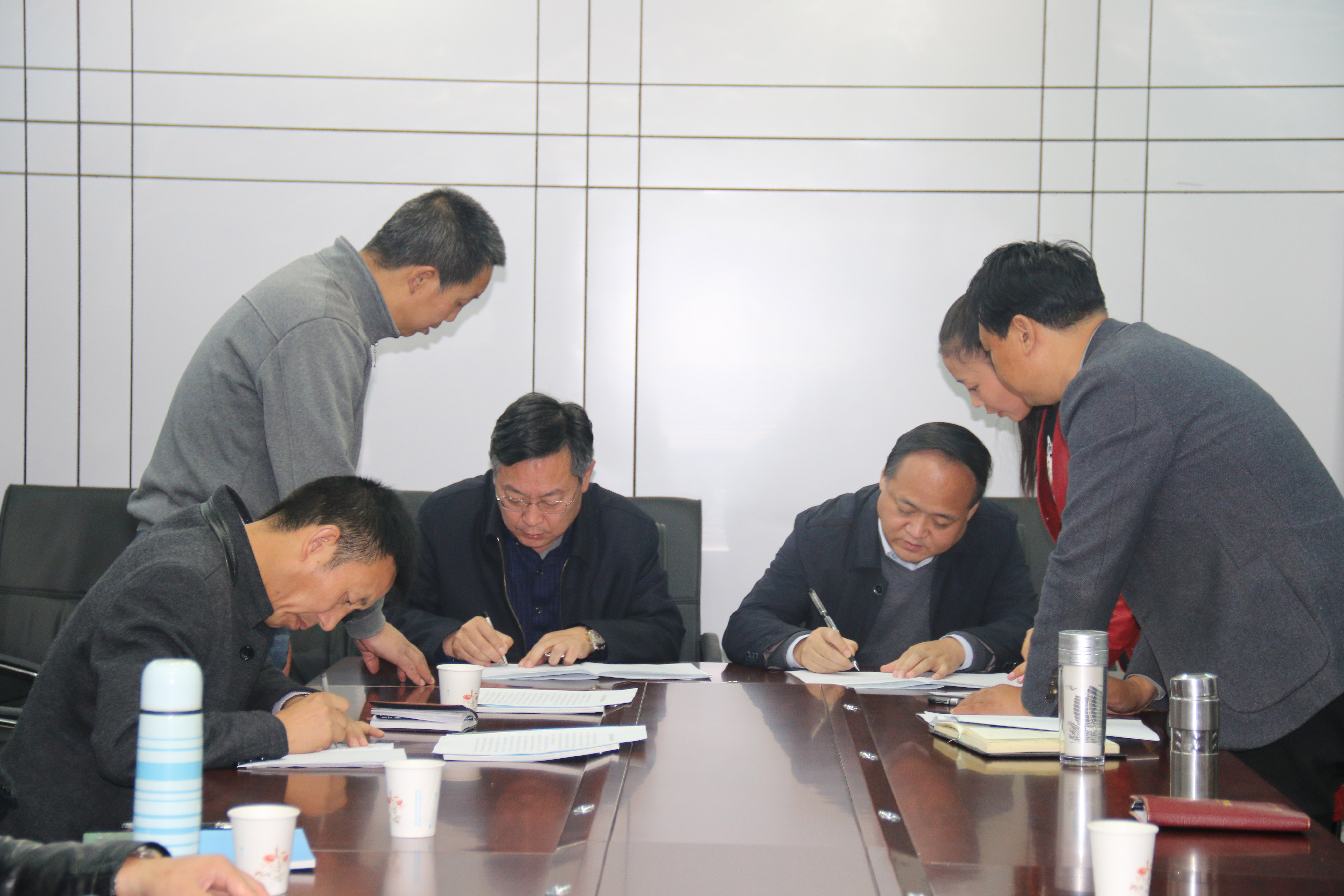 1509421520130721.jpg IMG_8233.JPG