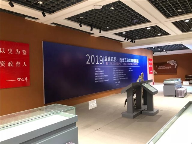 1559013868136238.jpg 261251192k9m.jpg