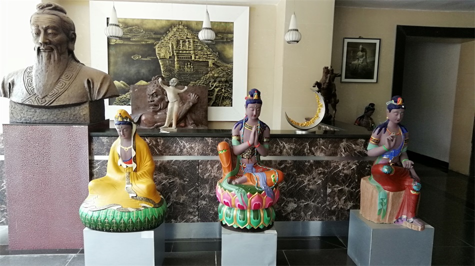 国家级文化产业示范基地-麦积山汉唐陶艺公司.jpg 国家级文化产业示范基地-麦积山汉唐陶艺公司.jpg