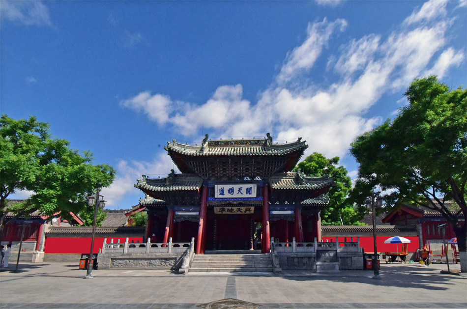 伏羲庙大门(1).jpg 伏羲庙大门(1).jpg