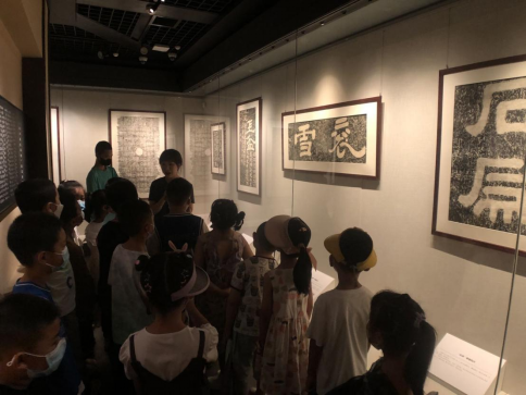 天水市博物馆2022年暑期研学活动之——镌拓书法延血脉 楮墨流彩共成长364.png 天水市博物馆2022年暑期研学活动之——镌拓书法延血脉 楮墨流彩共成长364.png