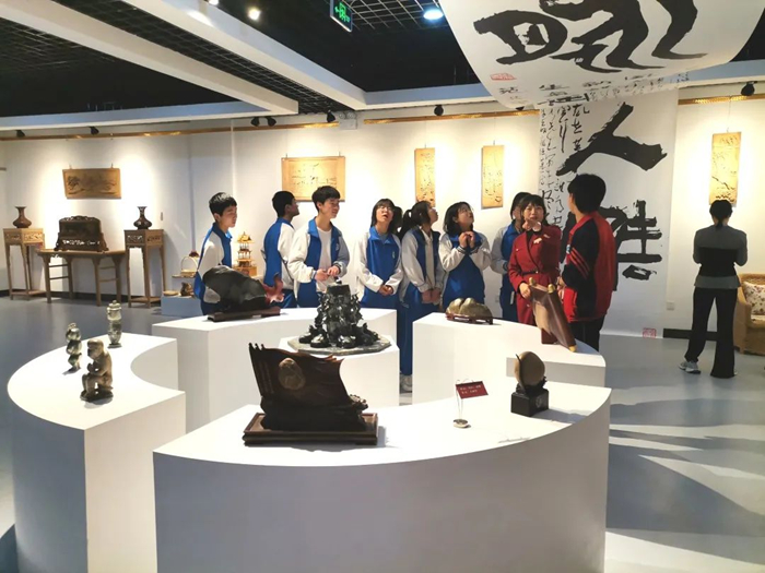 图片9.jpg 图片9.jpg