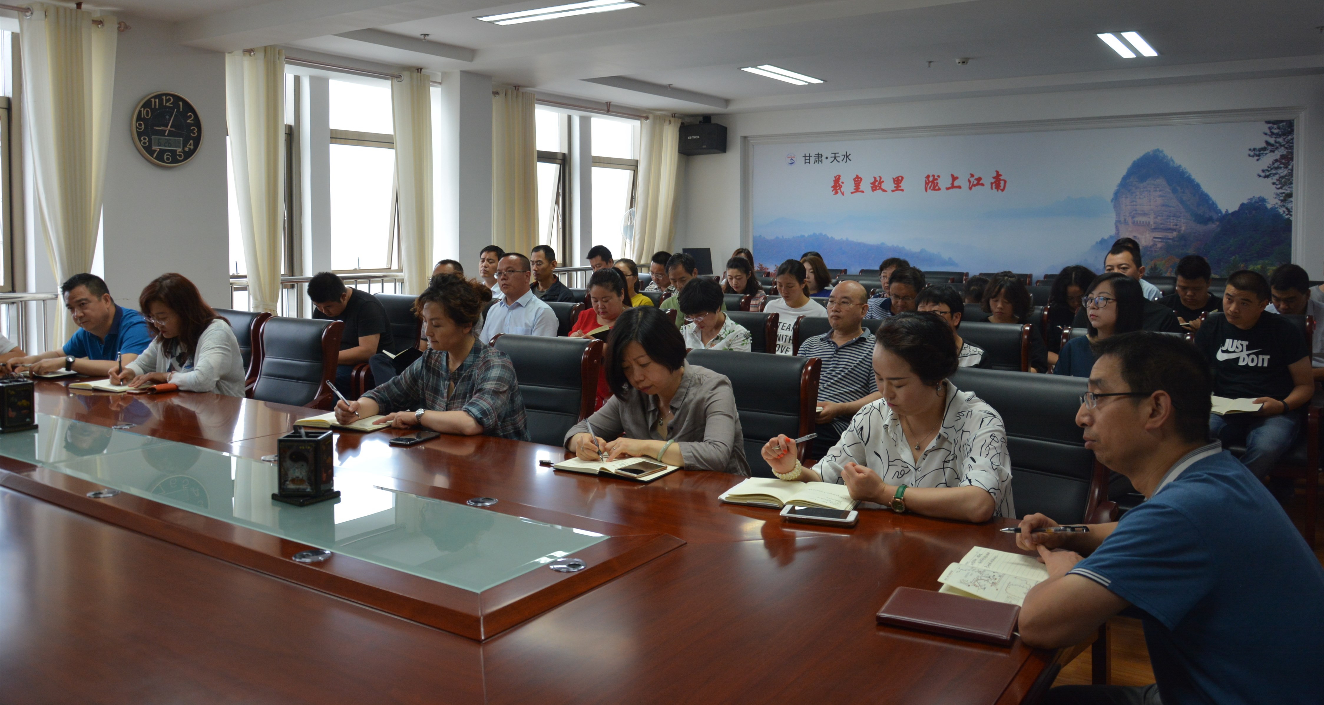 1561539864125859.jpg 1.jpg