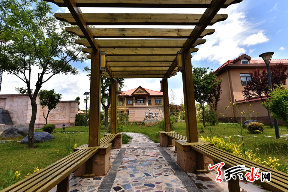 1505548897108784.jpg 5.jpg