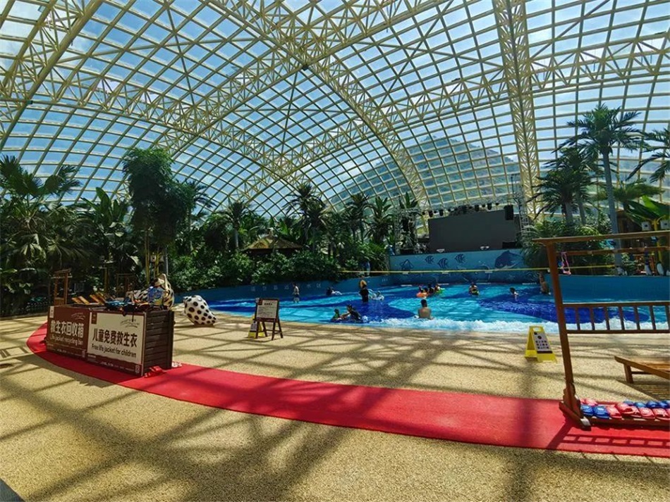 麦积山温泉.jpg 麦积山温泉.jpg