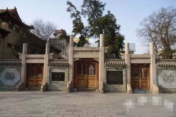 1532236043552183.jpg 1807201650ed17f2b6de963d54_副本.jpg