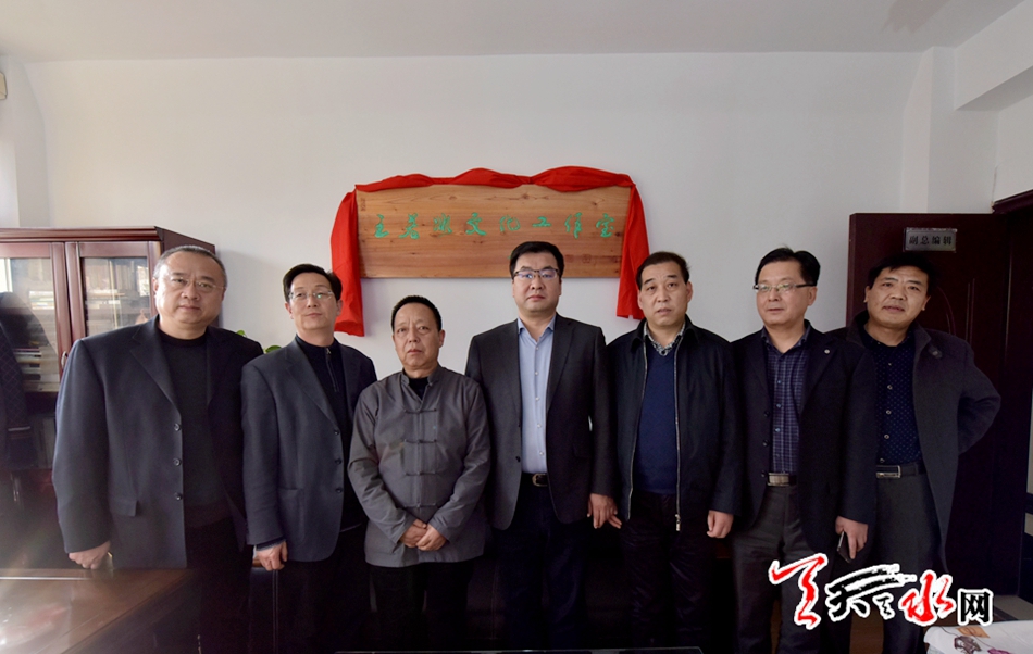 1516261723423088.jpg 4.jpg