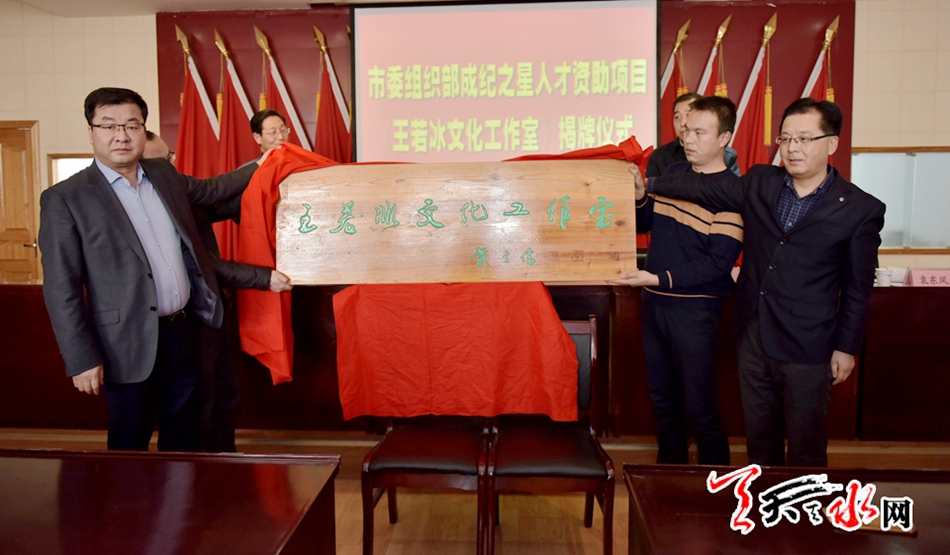 1516261711177592.jpg 2.jpg