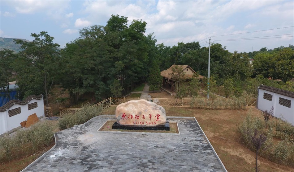 杜甫草堂.jpg 杜甫草堂.jpg