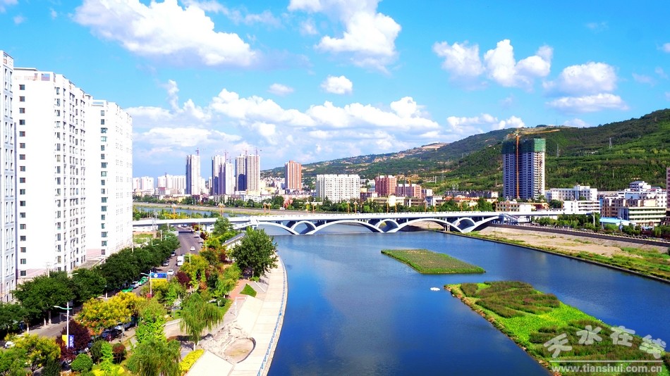 1510731909696512.jpg 2.jpg