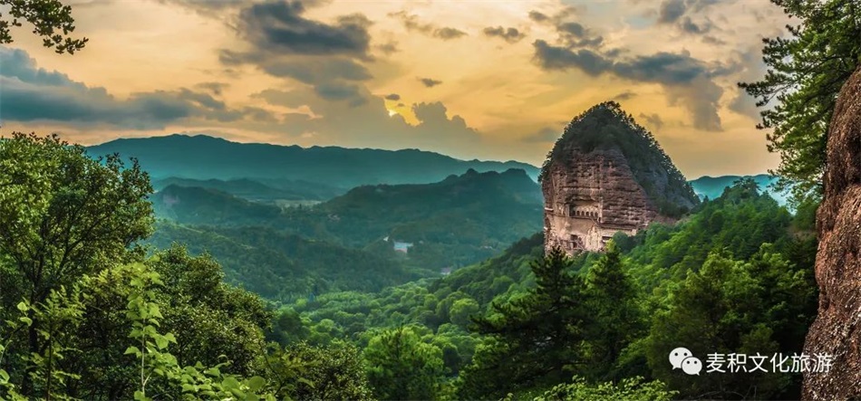 麦积山2.jpg 麦积山2.jpg