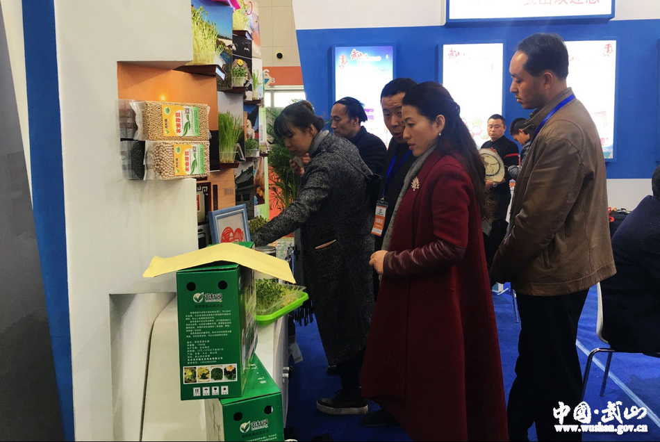 1542351888156721.jpg 1542177084523032.jpg