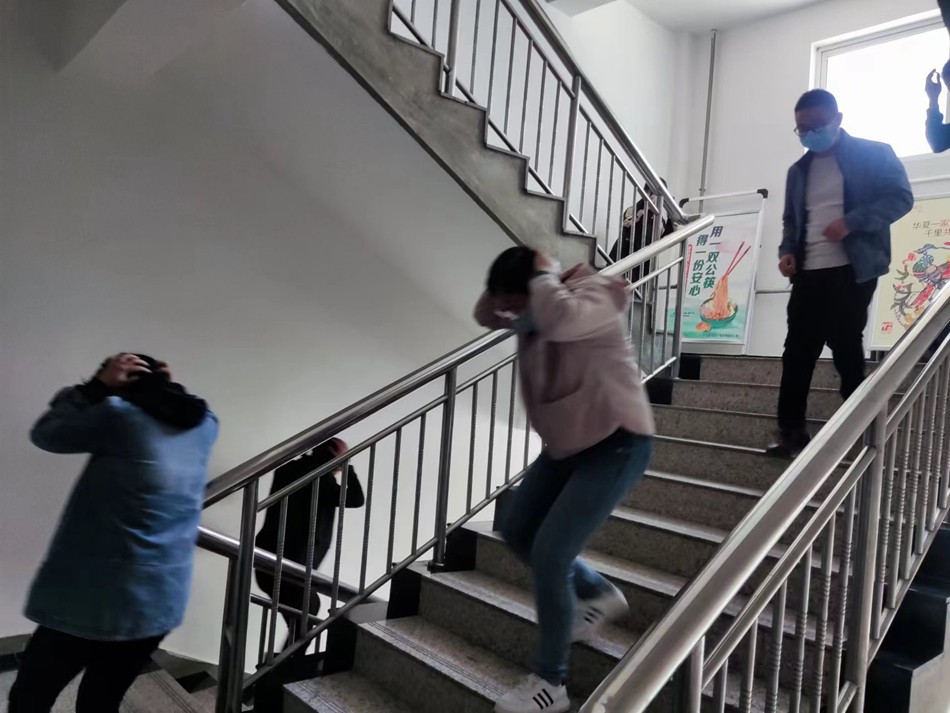 微信图片_20220504101904 - 副本.jpg