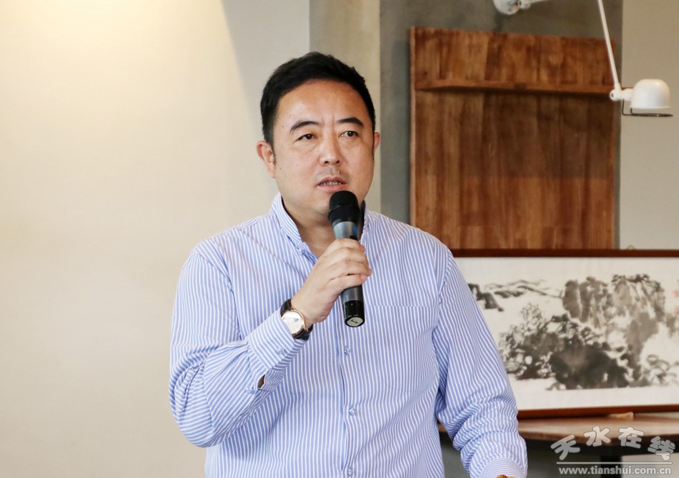 1505700573904614.jpg 2.jpg