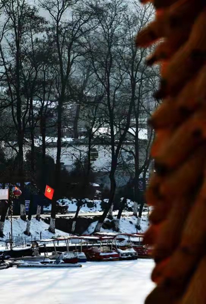 7《严防》.jpg 7《严防》.jpg