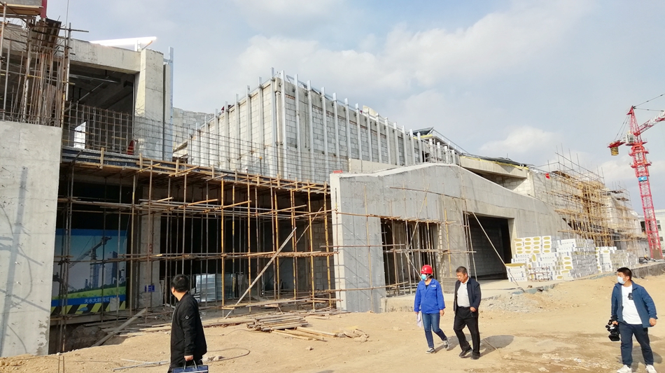 1589288597916706.jpg 天水大剧院.jpg