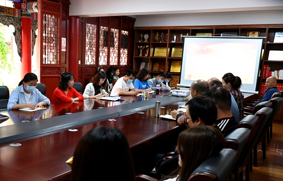 50 (2).jpg 50 (2).jpg