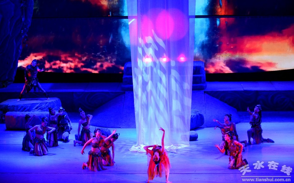 1562118280610534.jpg 190622230332091a3db5ffc85f.jpg