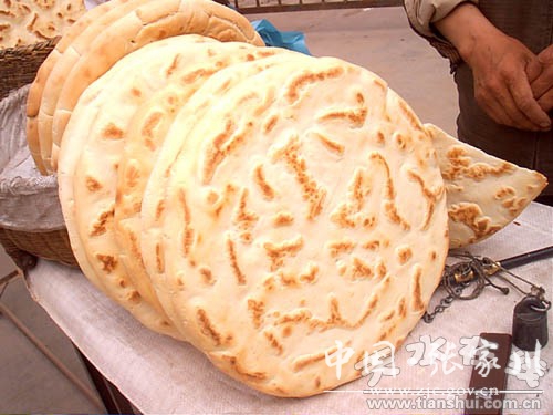 张家川锅盔.jpg 张家川锅盔.jpg