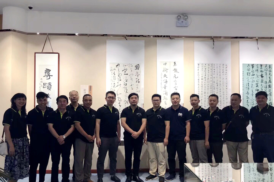 1535162154713466.jpg IMGb083fe7c568148510284759 拷贝.jpg