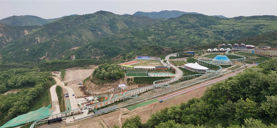 1590572806116887.jpg 南山云端2.jpg